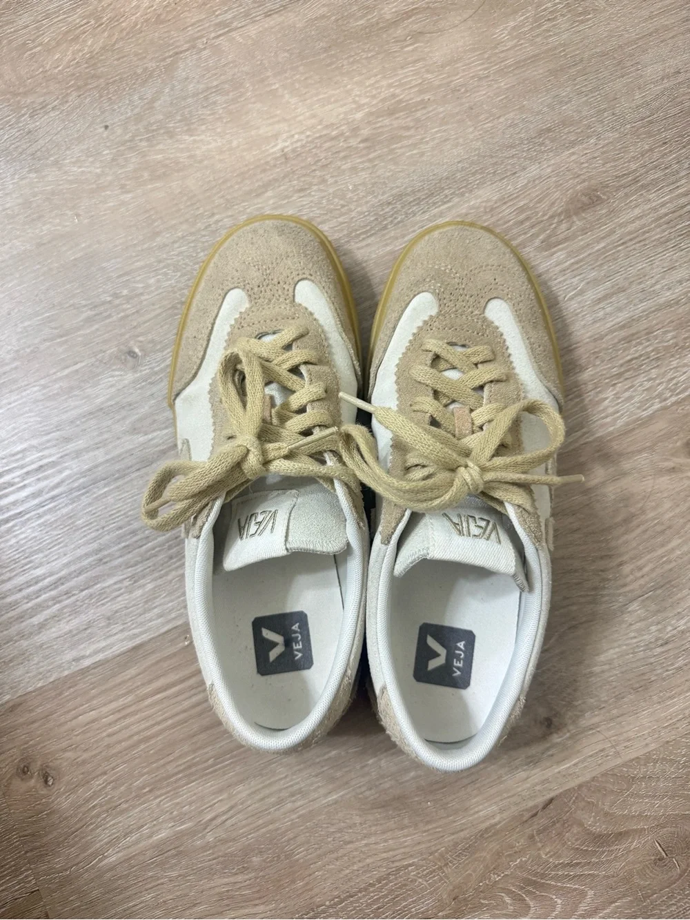 Veja White & Beige Suede Low-Top Sneakers with Gum Sole